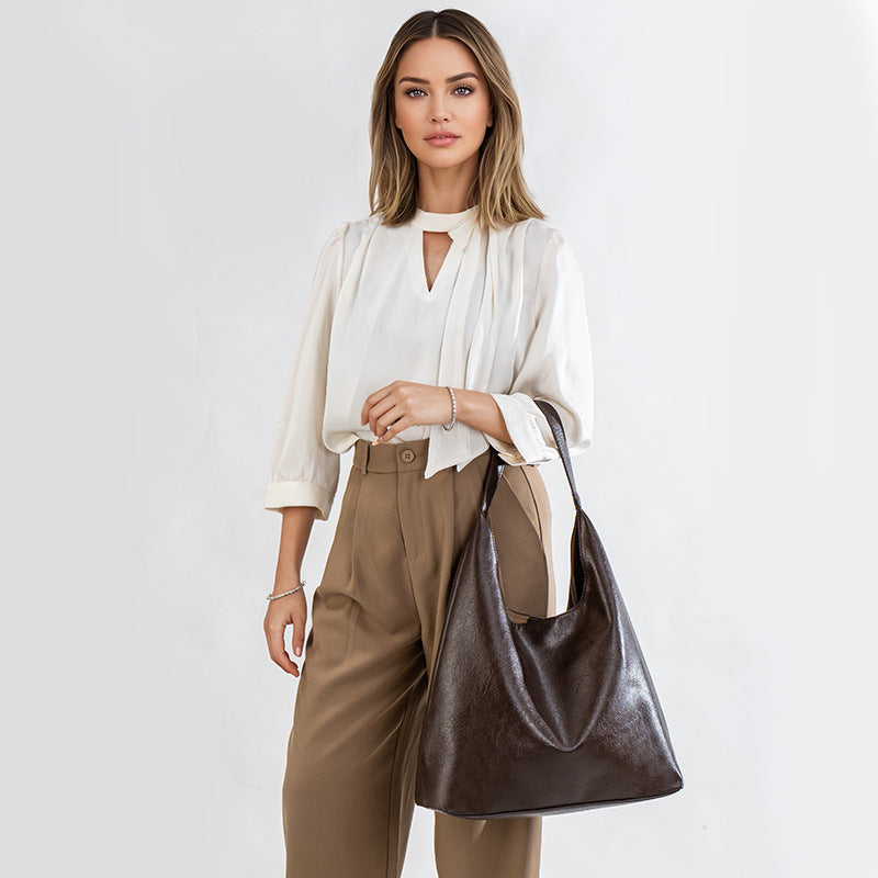 Portable Large Capacity Loose Feeling Female American Retro Underarm Bag