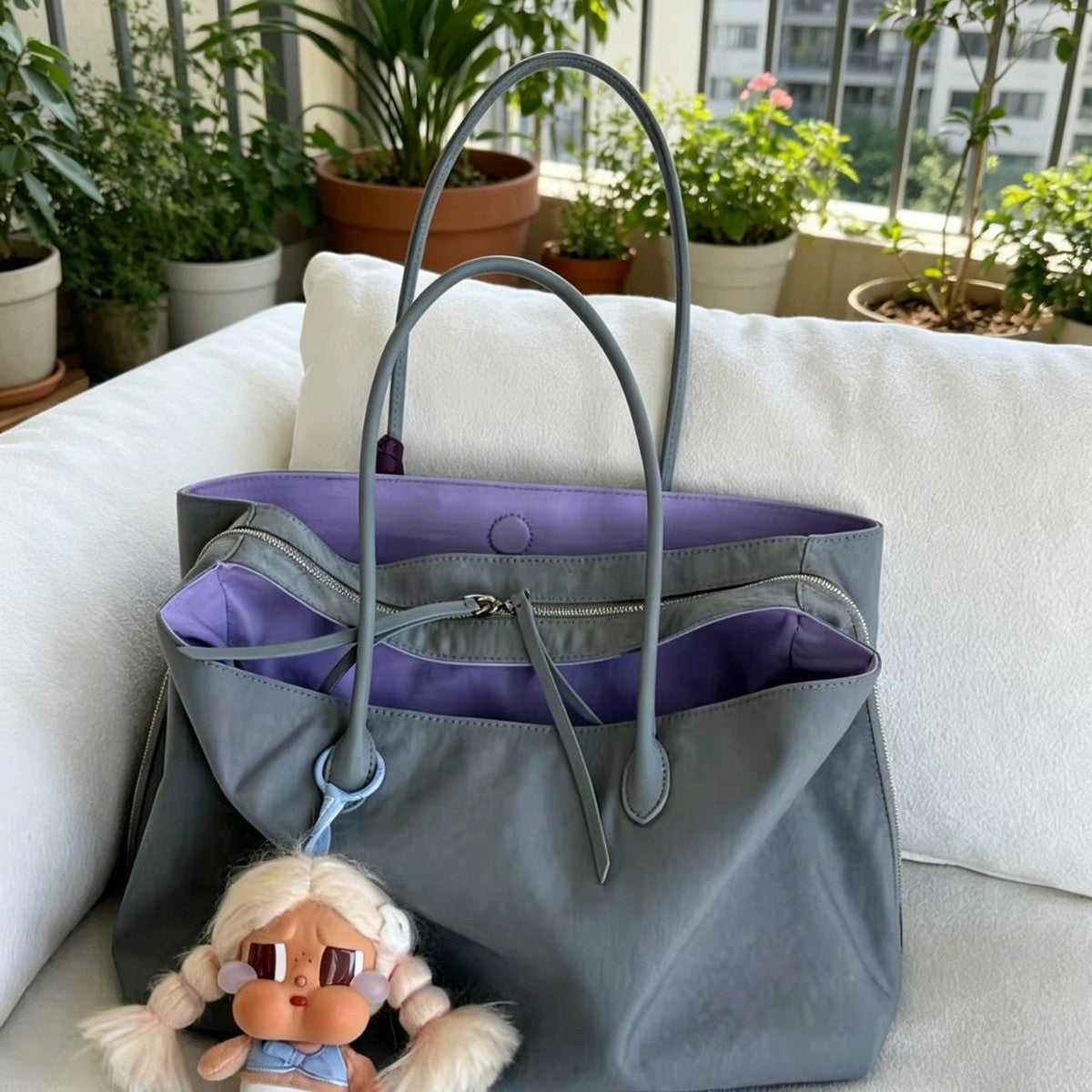 Niche Contrast Color Light Nylon Large Capacity Tote Bag