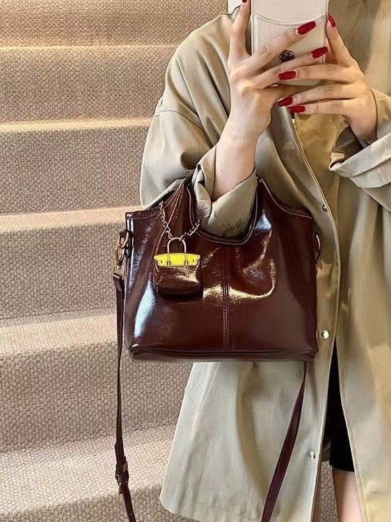 Women's Classic Retro Oil Wax Leather Combination Vegetable Basket Bags