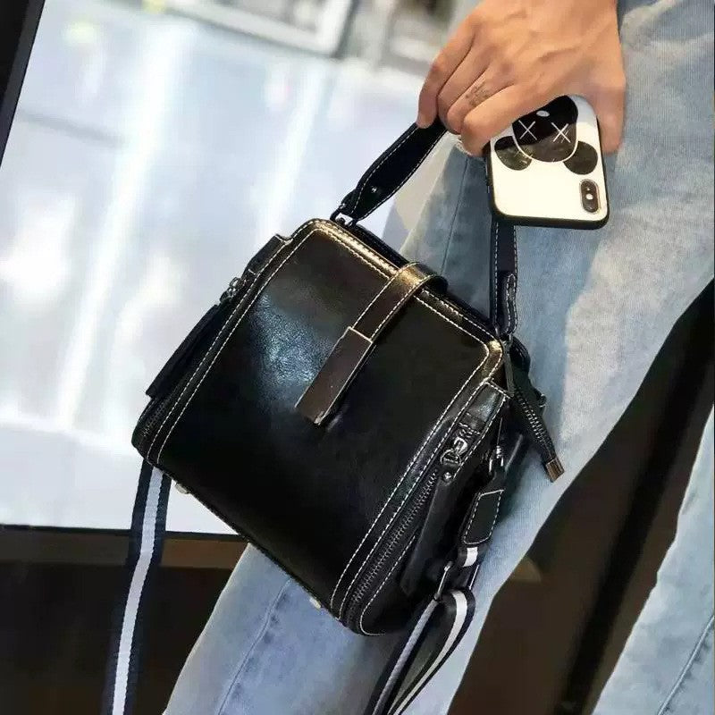 Women's Genuine Leather Fashion Portable Large Capacity Bucket Bags