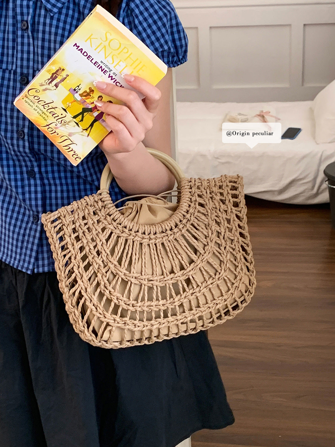 Women's Large Capacity Simple Straw Niche Vacation Style Tote Bag