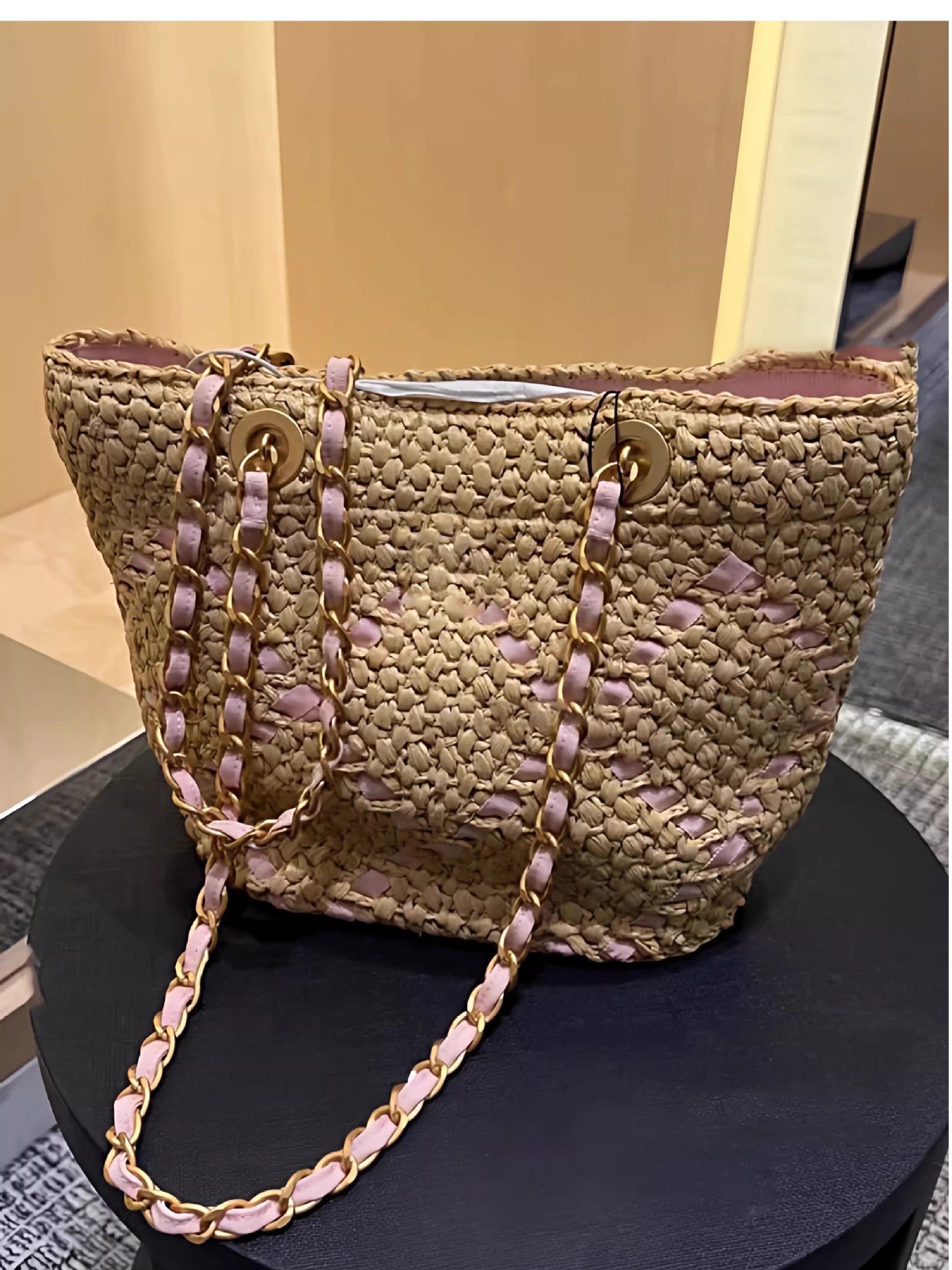 Women's Hand-woven Straw Classic Style Beach Underarm Women's Shoulder Bag