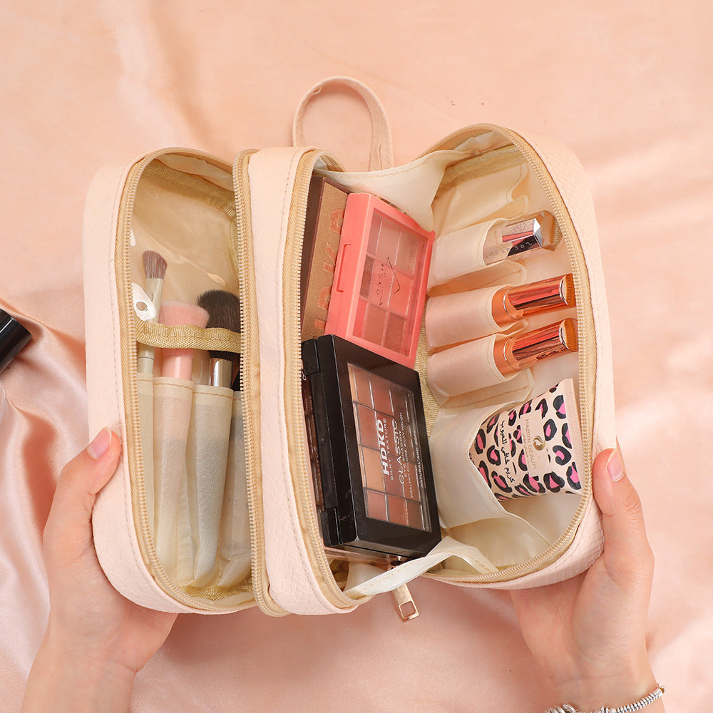 Women's Portable Hand-held Make-up Large Capacity Cosmetics Bags