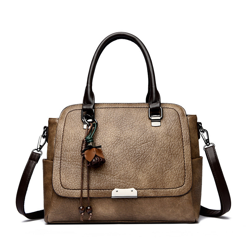 Stylish Retro Fashionable Large Capacity Niche Women's Messenger Bag