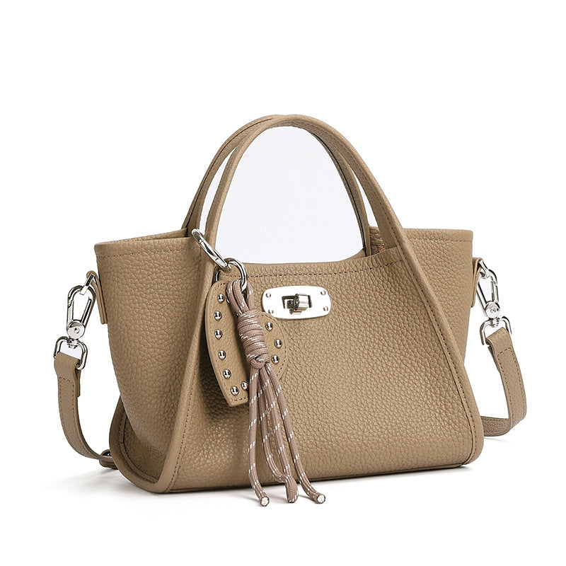 Women's First Layer Cattlehide Leather Fashion Portable Vegetable Basket Wild Genuine Women's Messenger Bag