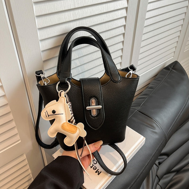 Niche Solid Color Design Advanced Sweet Western Style Trendy Bucket Bag