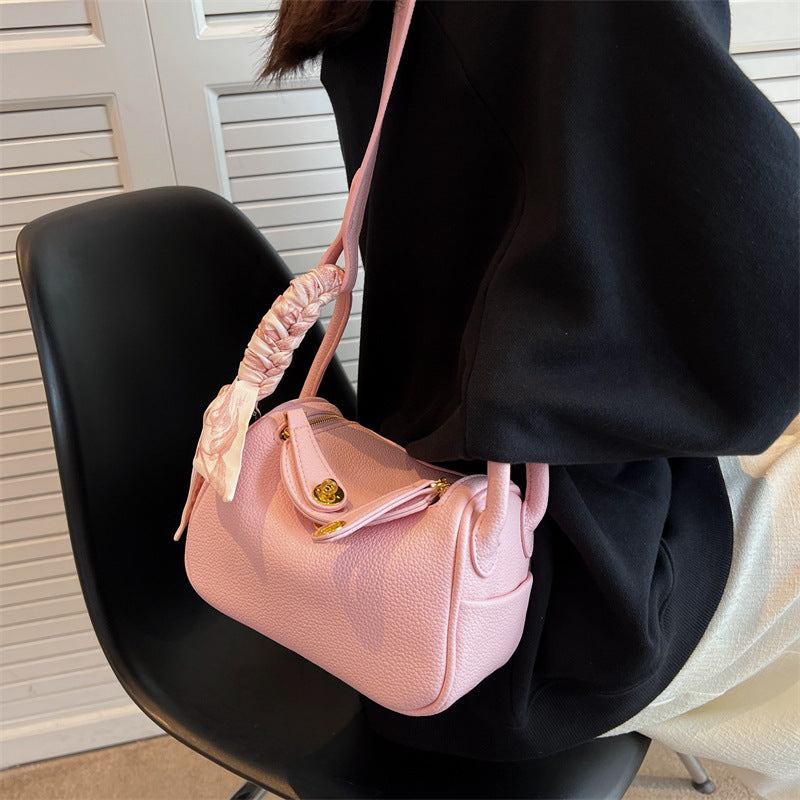 High-grade Simple Versatile Pillow Fashion Trend Women's Shoulder Bag