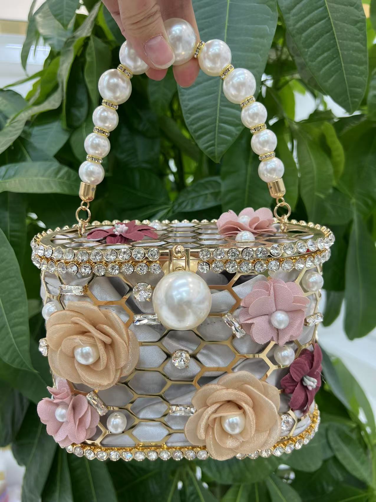 Women's Full Diamond Floral Decorations Portable Fashion Women's Messenger Bag