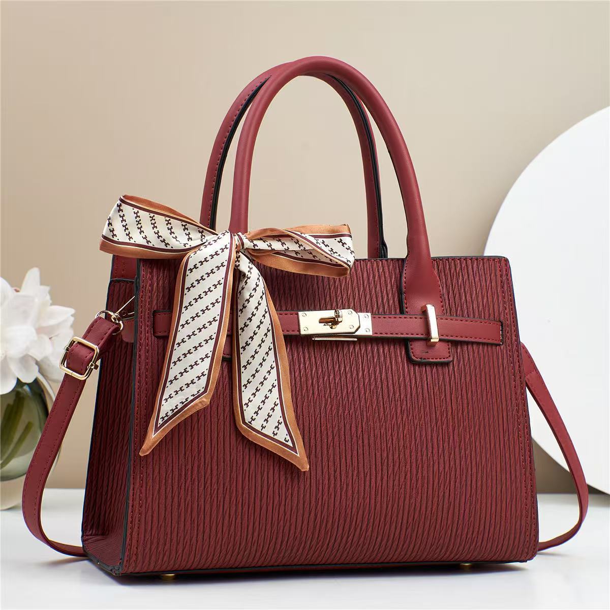 Women's Light Luxury Fashionable Classy Mother Gift Tote Bag