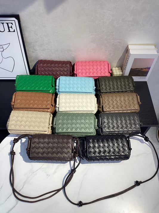 High Quality Knotted Hand-woven Genuine Leather Small Square Bags