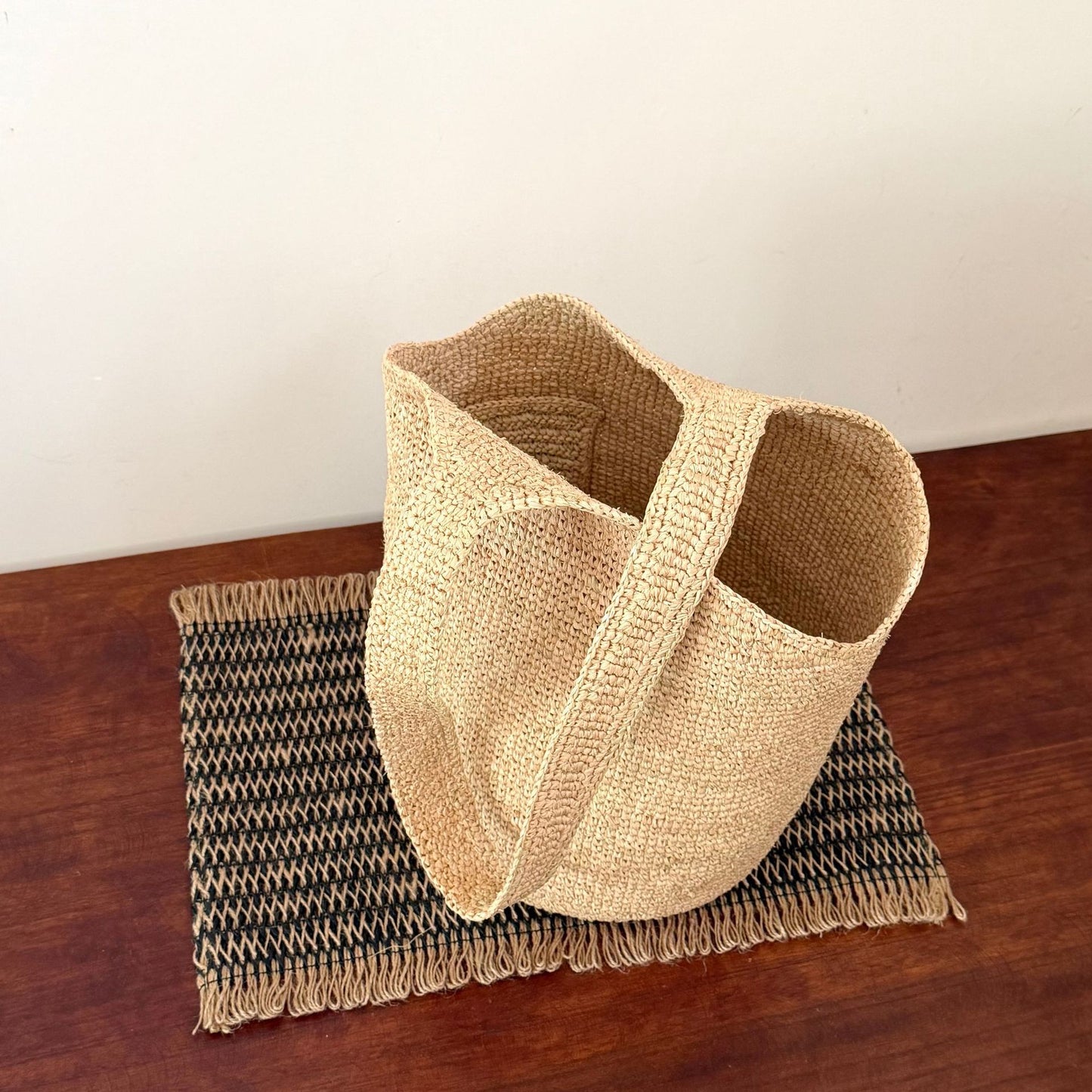 Korean Style Holiday Raffia Woven Straw Women's Handbag