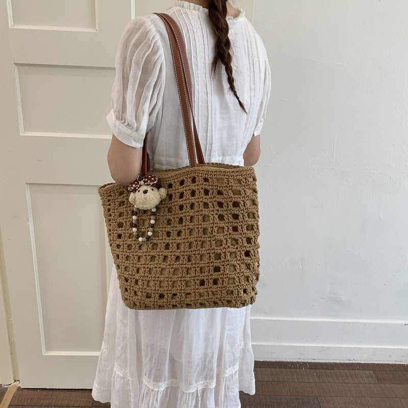 Crocheted Weaving Hollow Large Capacity Commuter Straw Seaside Vacation Tote Bags