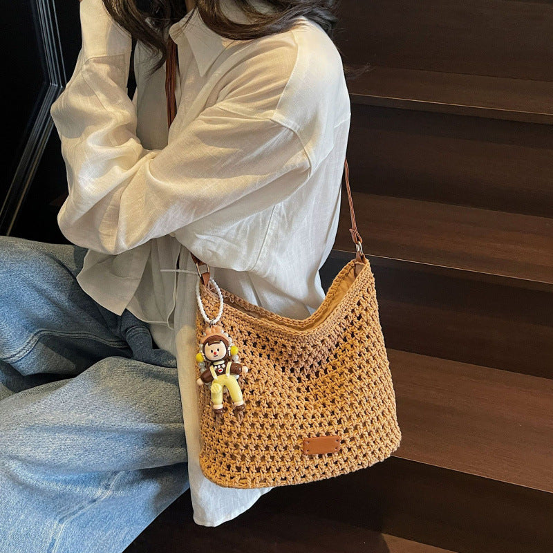Women's Woven Hollowed Summer Seaside Vacation Beach Women's Shoulder Bag