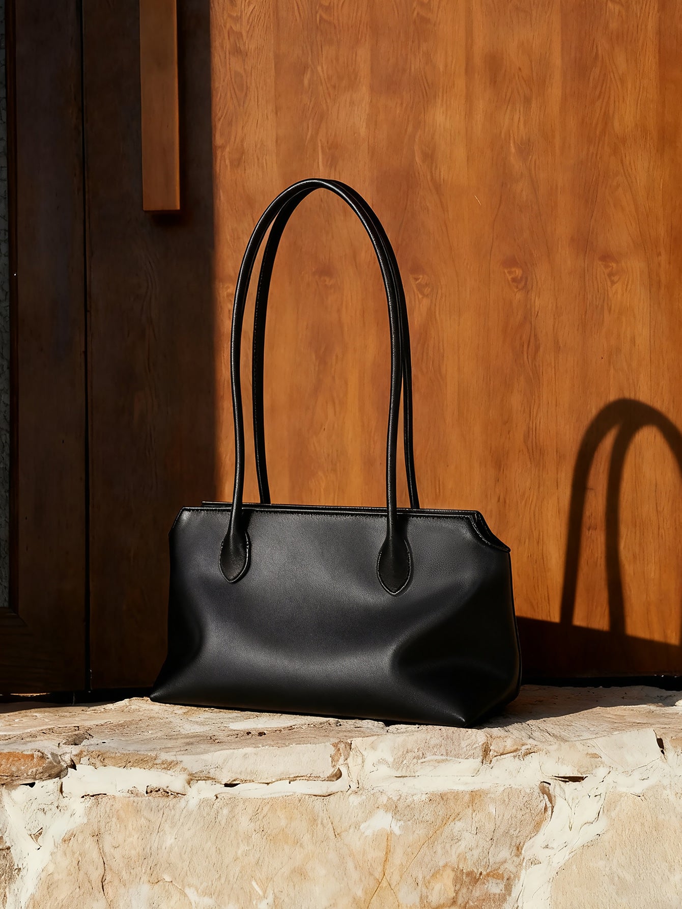 Women's Genuine Leather Large Capacity Underarm Light Luxury Tote Bags