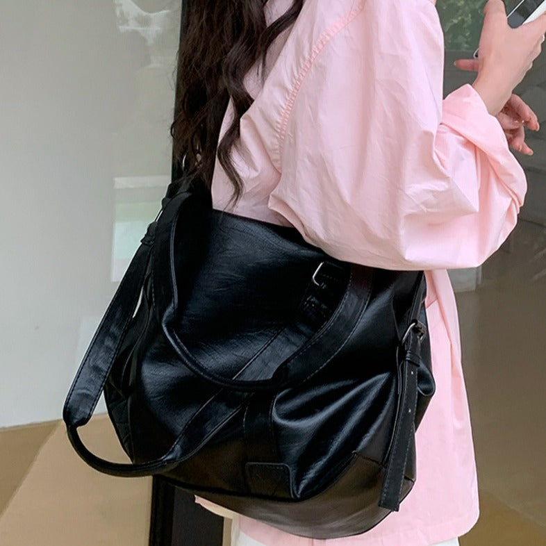 Stylish Women's Trendy Cool Portable Korean Women's Shoulder Bag