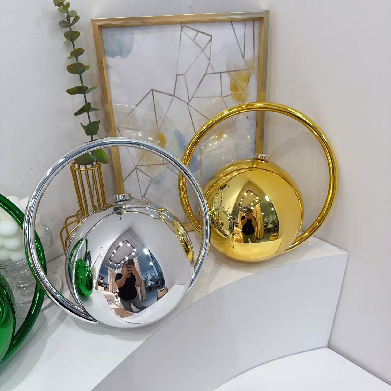 High Sense Technology Spherical Dinner Electroplating Simple Bags