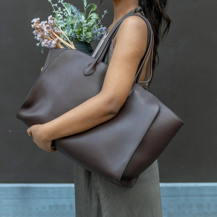 Women's Kendall Niche Shopping Big Cowhide Underarm Bags