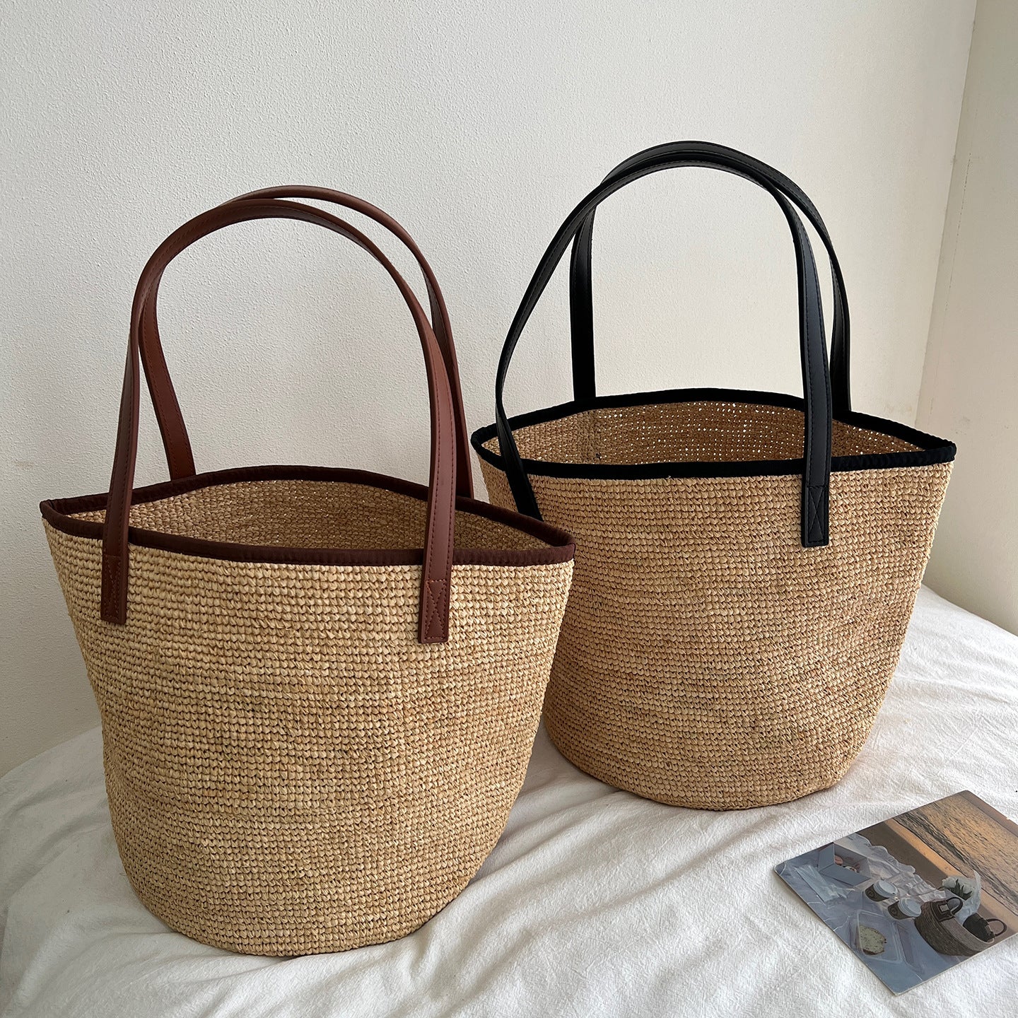 Women's Raffia Hand-woven Large Capacity Portable Vacation Tote Bags