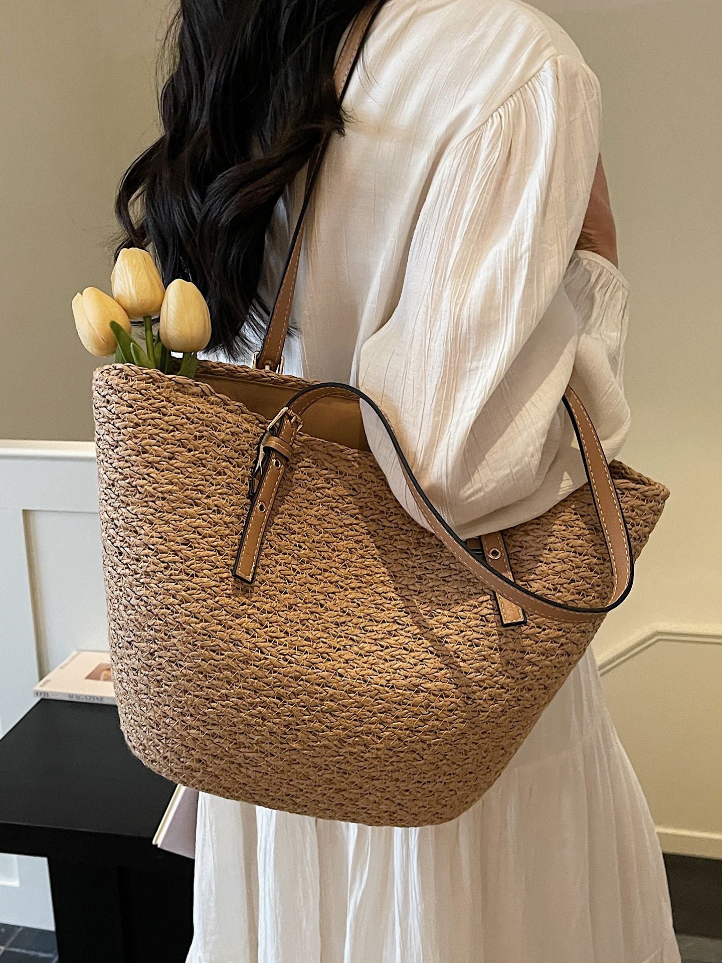 Women's Large Capacity Straw Underarm Shopping Basket Bags