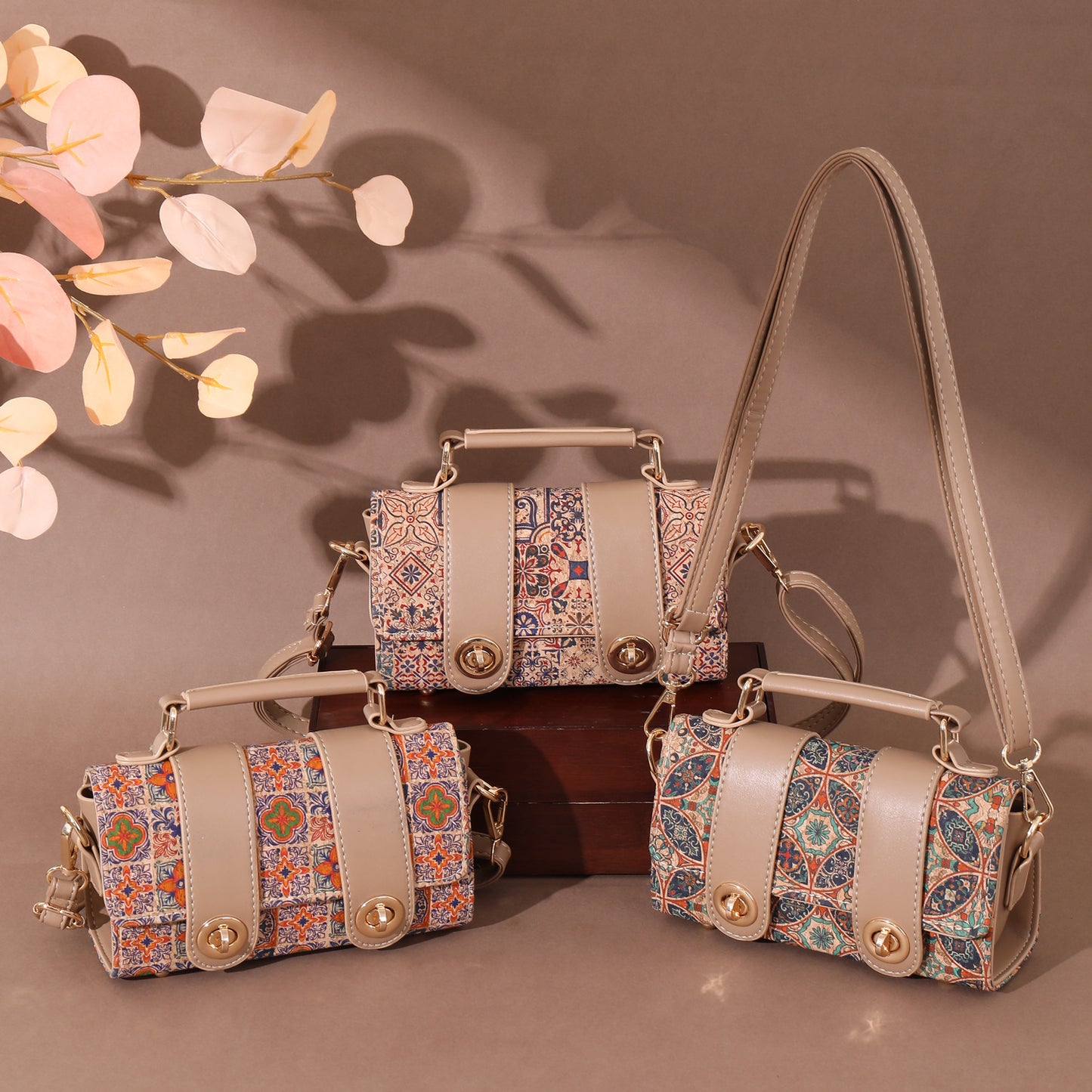Women's Wooden Outside Cork Tree Leather Exquisite Handbags