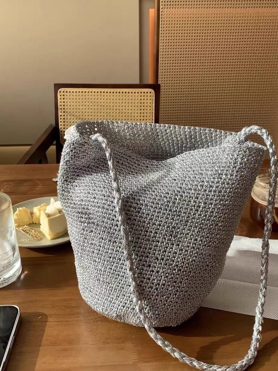 Women's Niche Hand-woven Sier Underarm Versatile Shoulder Bags