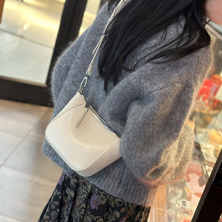 Women's Genuine Leather High-grade Niche First Layer Women's Messenger Bag