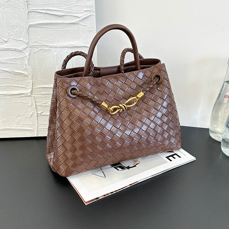 Women's Retro Metal Cord Fastener Woven Niche Women's Messenger Bag