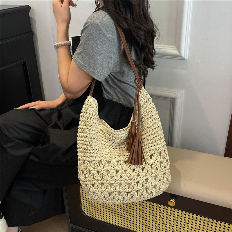 Women's Cute Leisure Vacation Woven Straw Seaside Tassel Tote Bag