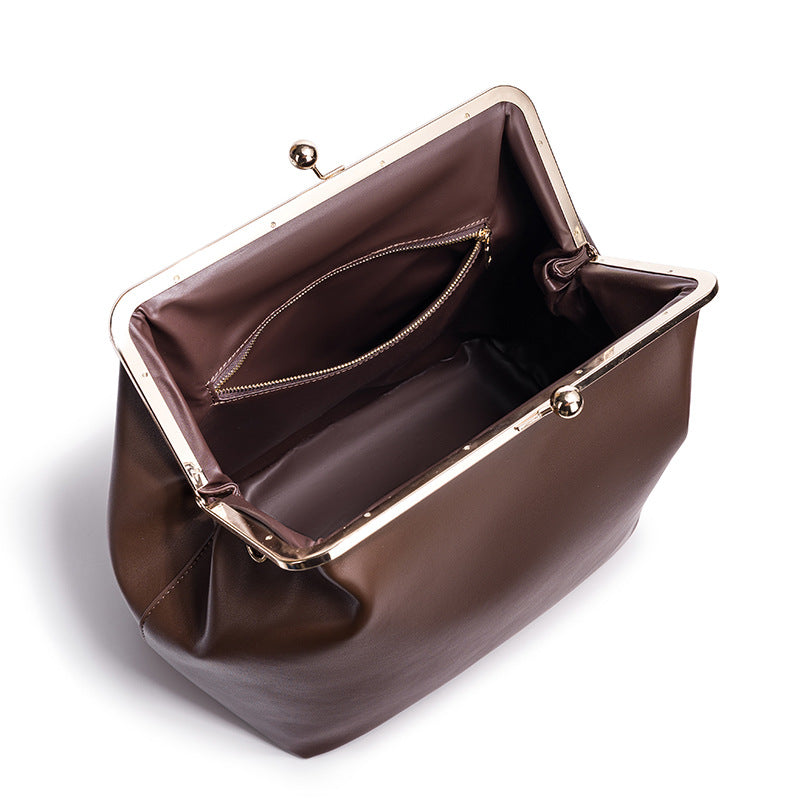 Women's Retro Clip High-grade Fashion Shell Women's Shoulder Bag