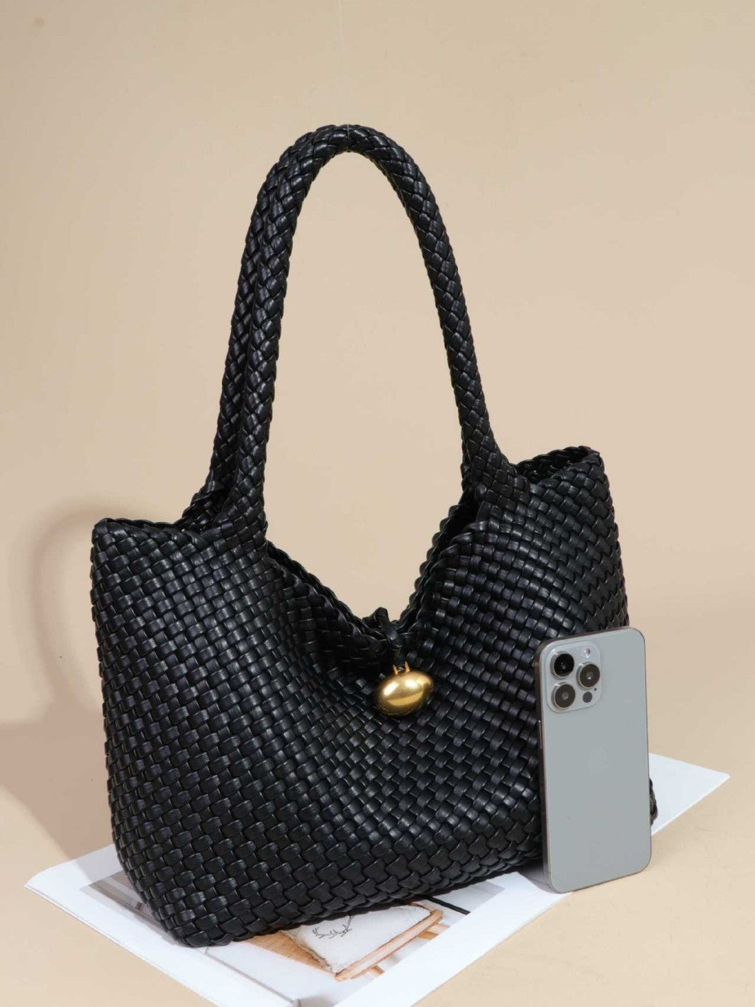 Fashion Large Capacity Hand-woven Selenodont High-grade Shoulder Bags