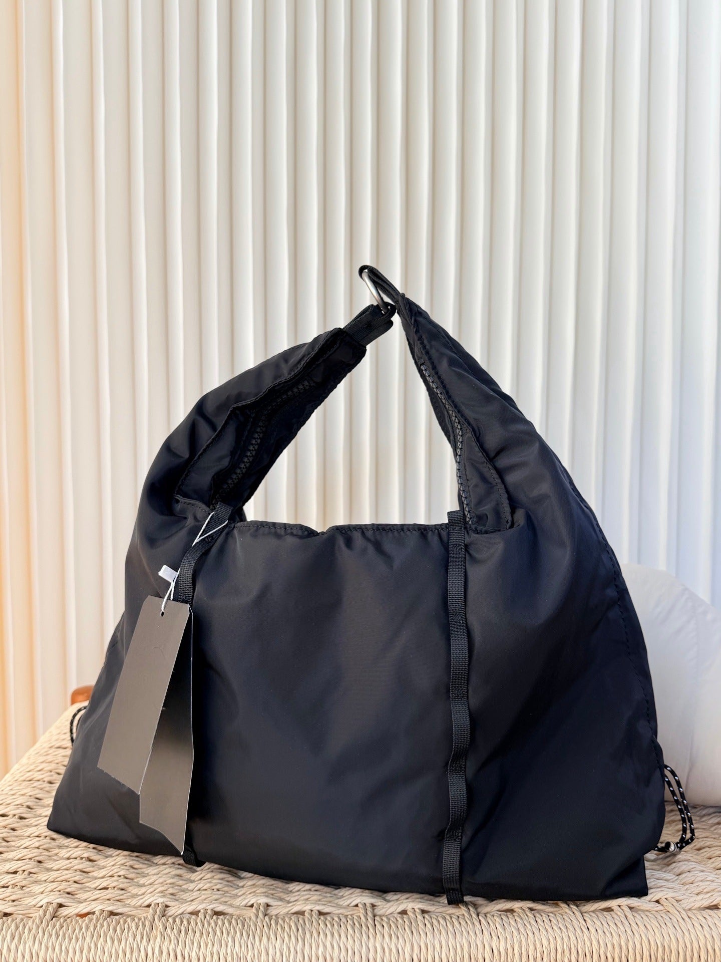 Cloud Nylon Fashion Trend Large Capacity Tote Bag