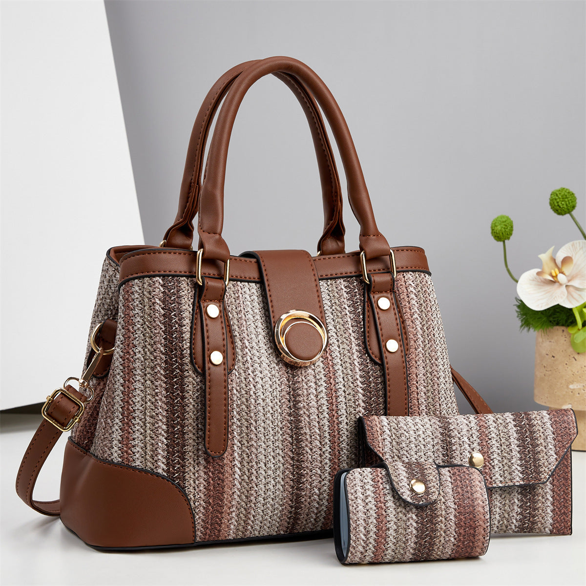 Casual Women's Spring Large Portable Fashion Women's Handbag