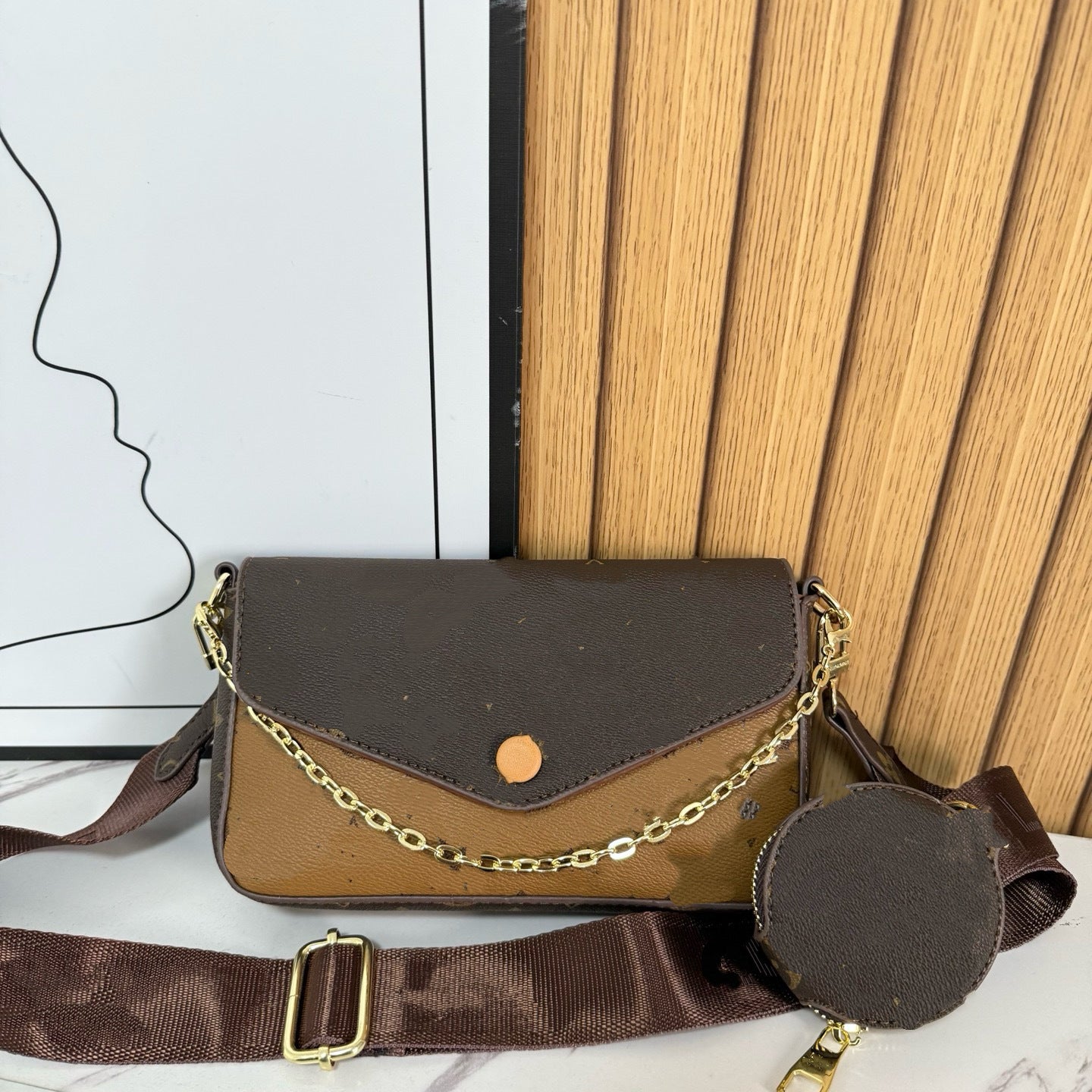 Women's Retro Minority Wide Strap Pillow Versatile Women's Messenger Bag