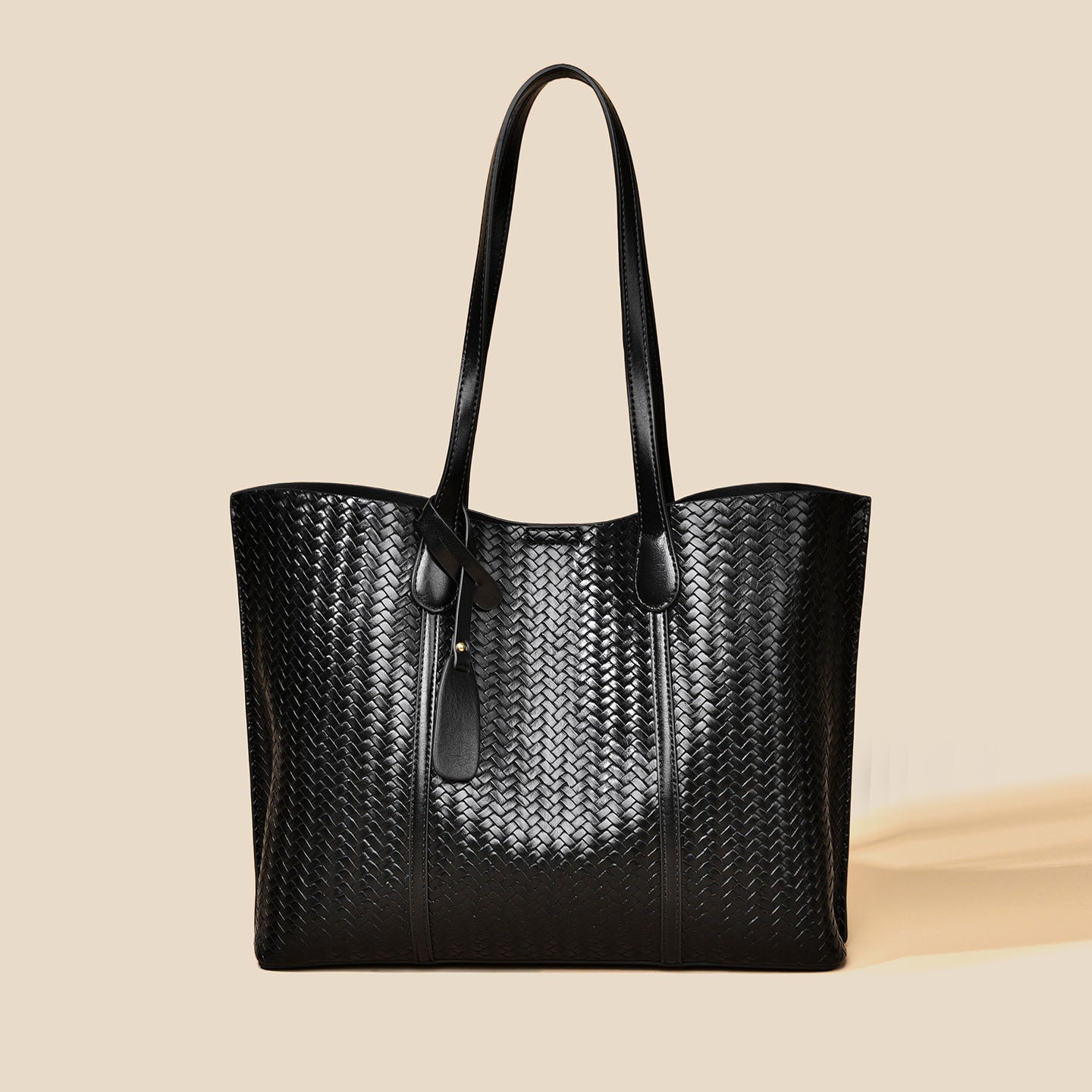 Women's Spring Fashionable High-grade Woven Pattern Large Capacity Commute Tote Bags