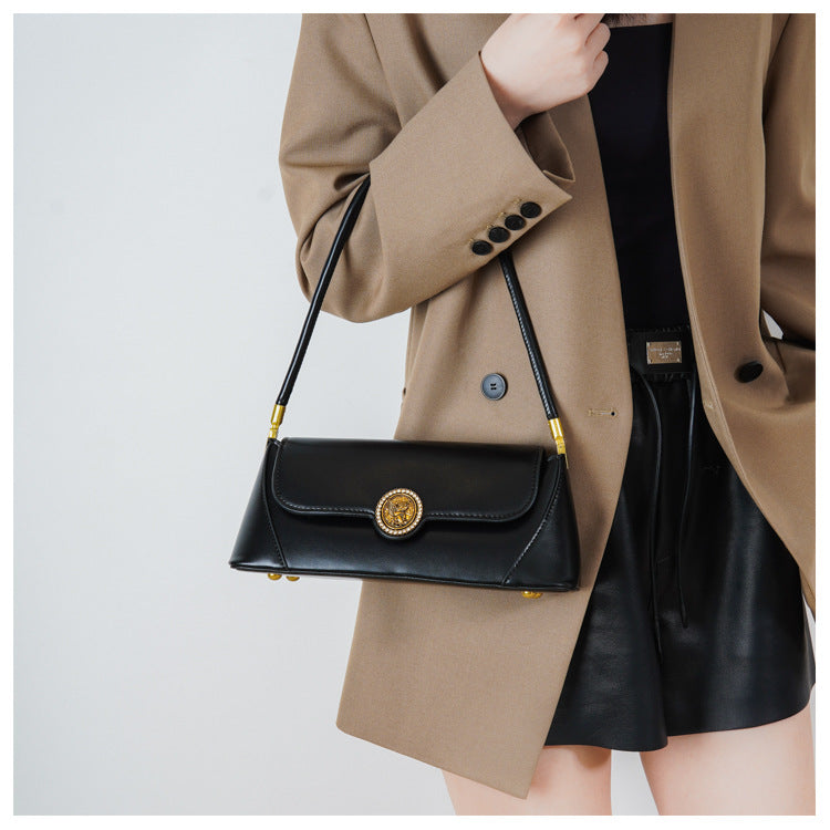 Women's Baguette Advanced Texture Underarm Retro Minority Women's Shoulder Bag