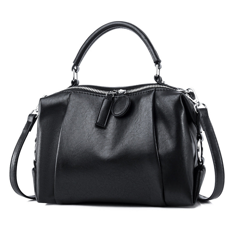 Women's Leather Tactile Feel Soft Fashionable Bright Commuter Pillow Retro Women's Shoulder Bag