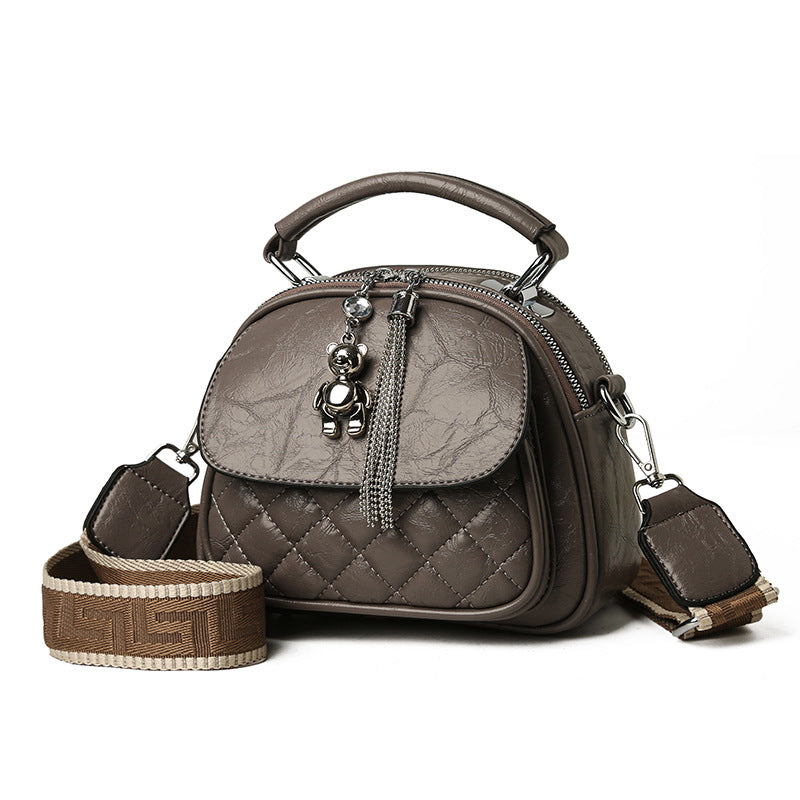 Women's Fashion Rhombus Tassel Bear Pendant Round Bags