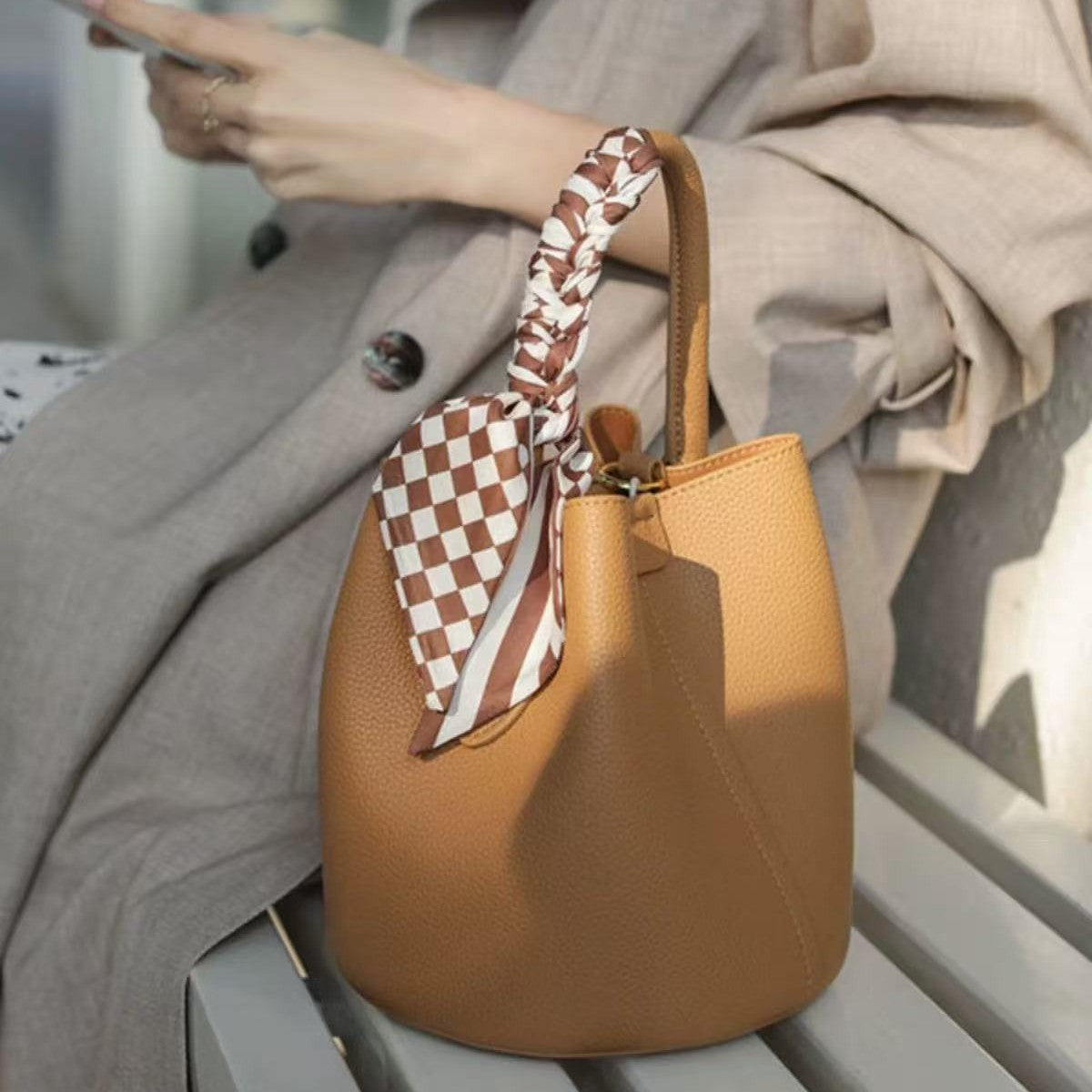 Glamorous Trendy Women's High-grade Mini Portable Bucket Bag