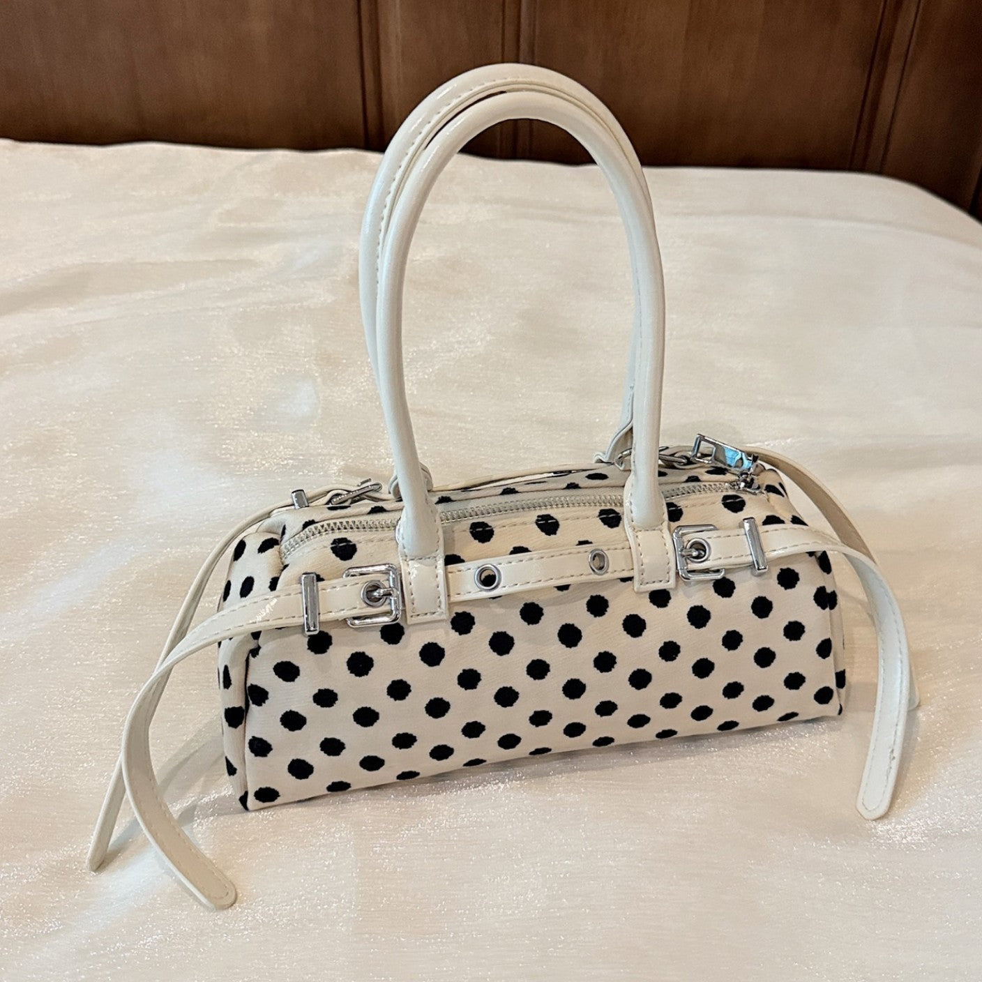Fashionable Sausage Dog Baguette Minority Fashion Handbags