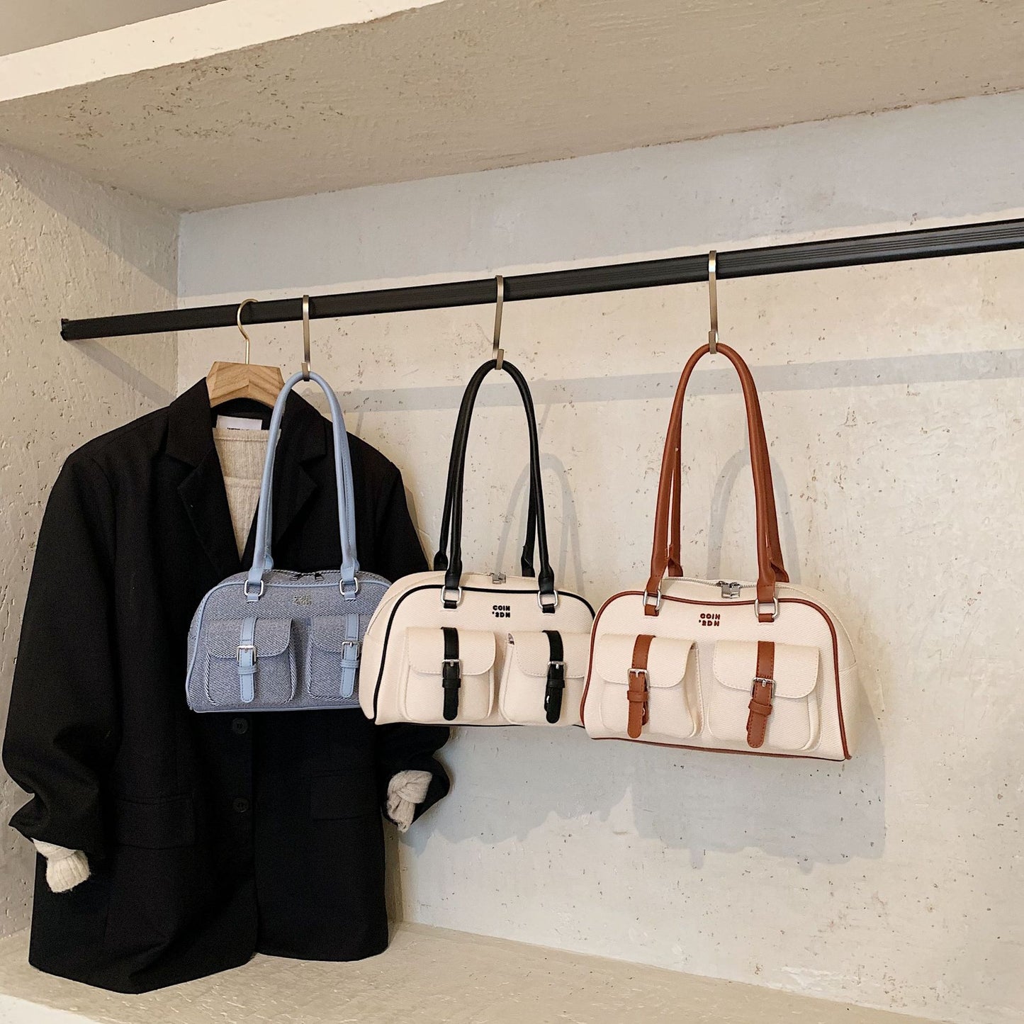 Women's Style Retro Color Matching Bowling Commuter Portable Design Underarm Bag