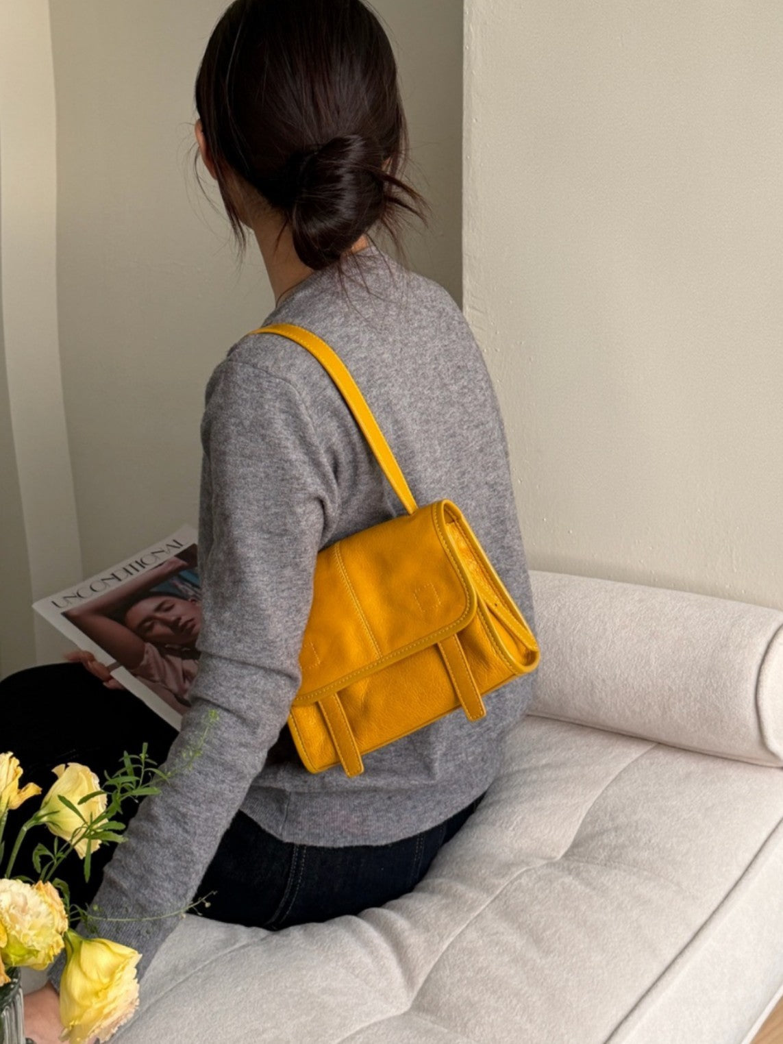 Oil Wax First Layer Cowhide Texture Women's Shoulder Bag