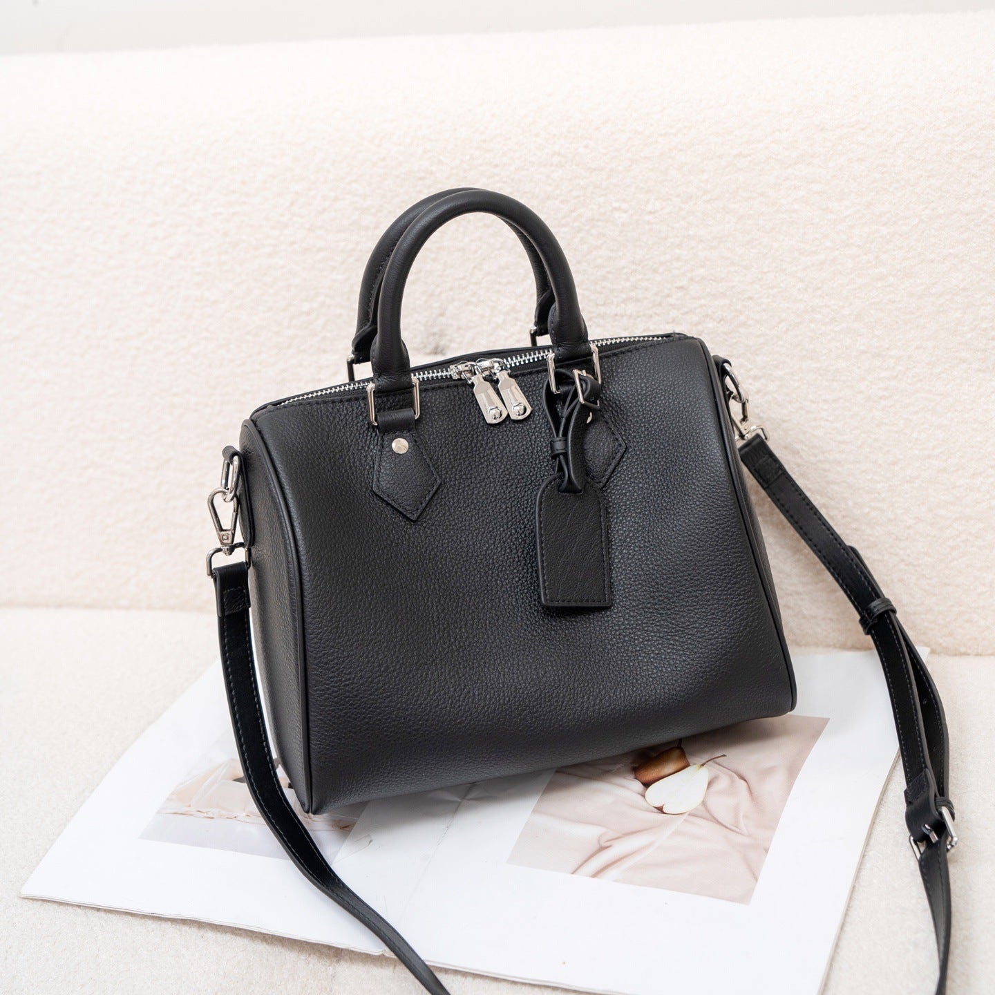Women's Fashion Genuine Leather Simple High-grade Feeling Tong Portable Women's Shoulder Bag