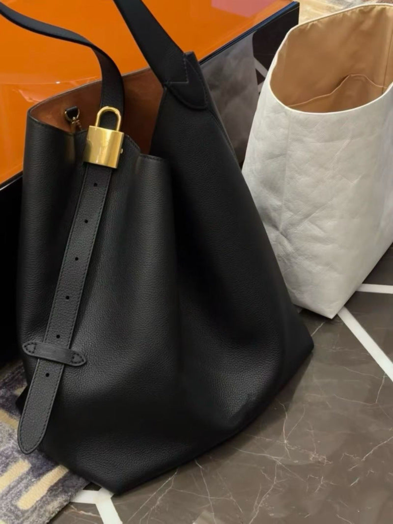 Women's Leather Underarm Commuting Large Contrast Color Shoulder Bags