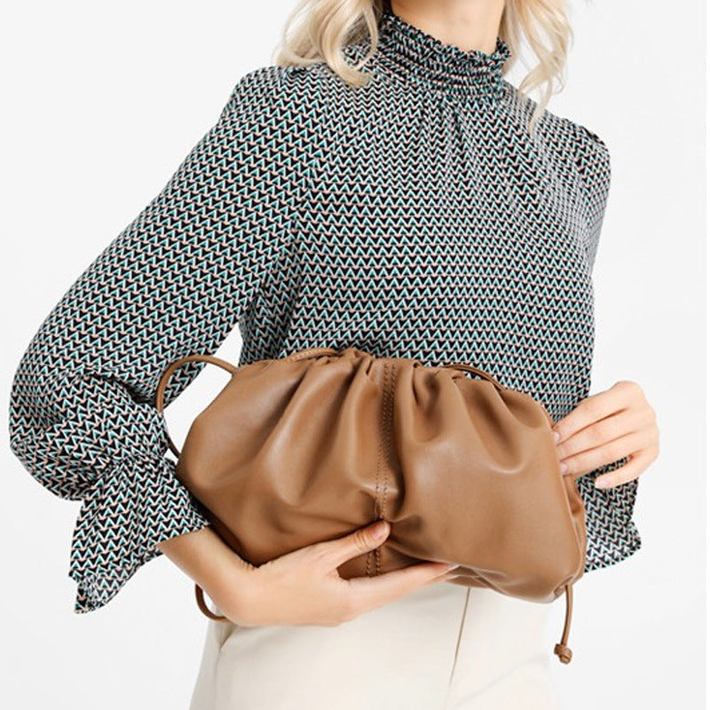 Women's Elegant High-grade Drawstring Cloud Large Capacity Waterproof Clutch Fashion Women's Messenger Bag
