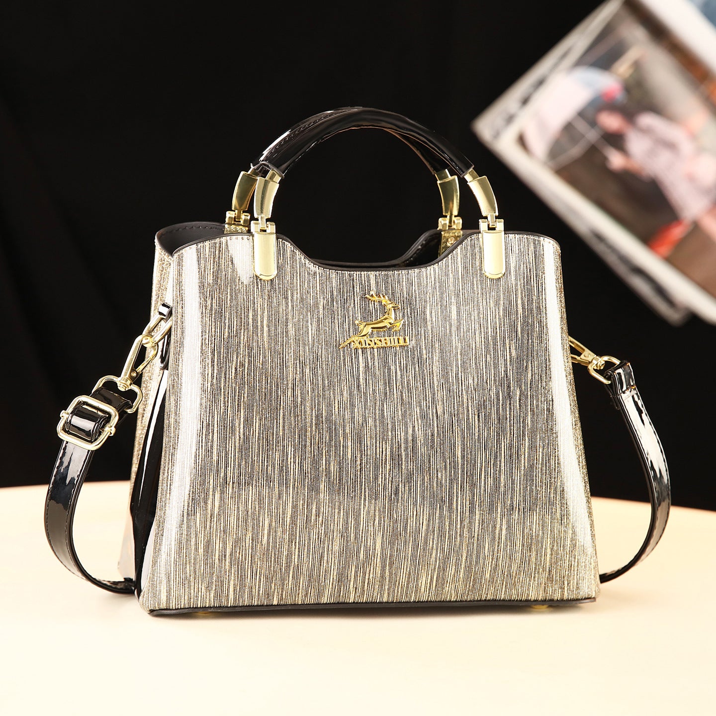 Women's Fashion Classic Shiny Leather Lady Large Bags