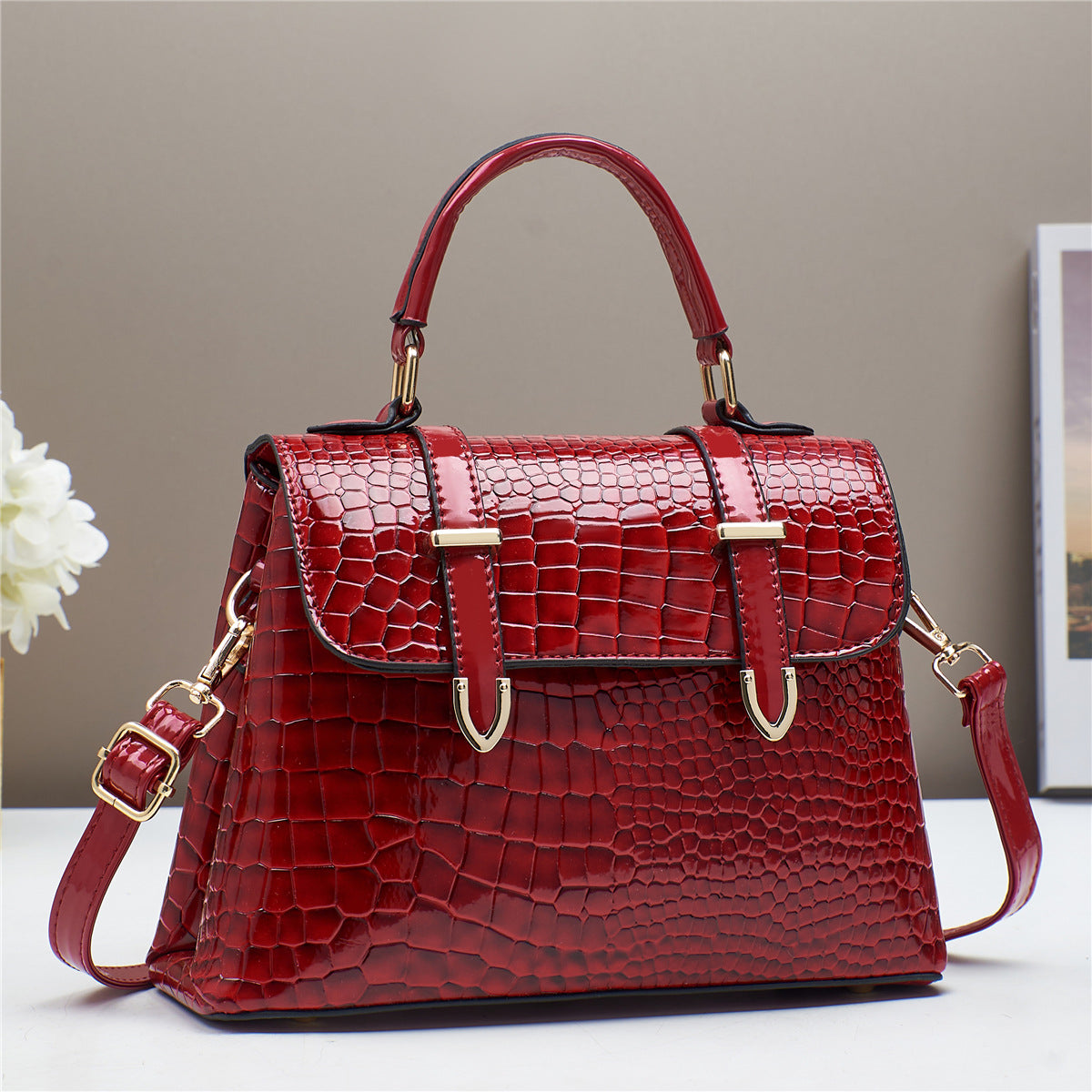 Creative Women's Fashionable Stylish Elegant Portable Women's Shoulder Bag