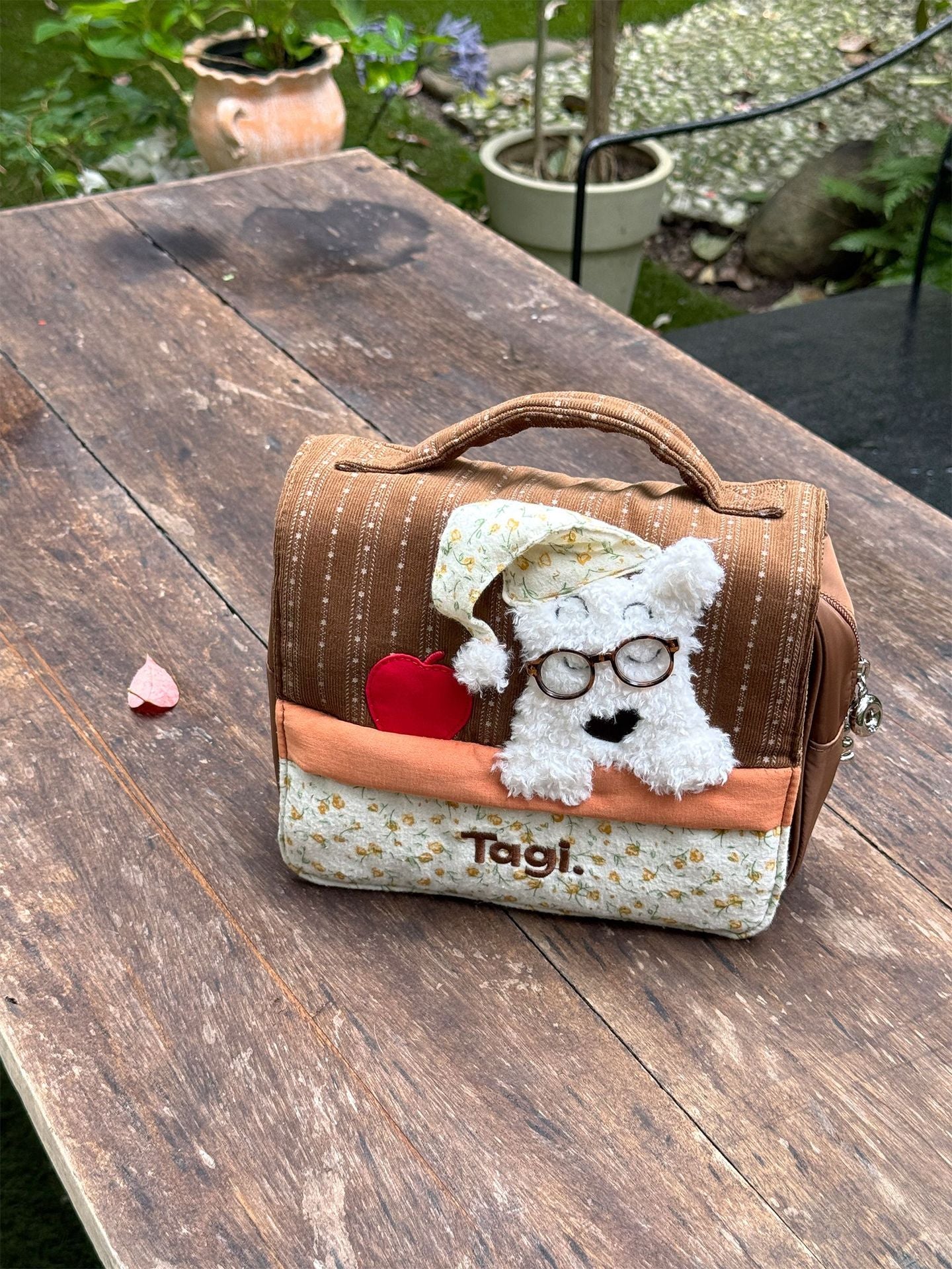 Haha Puppy Good Night Cute Storage Makeup Bag