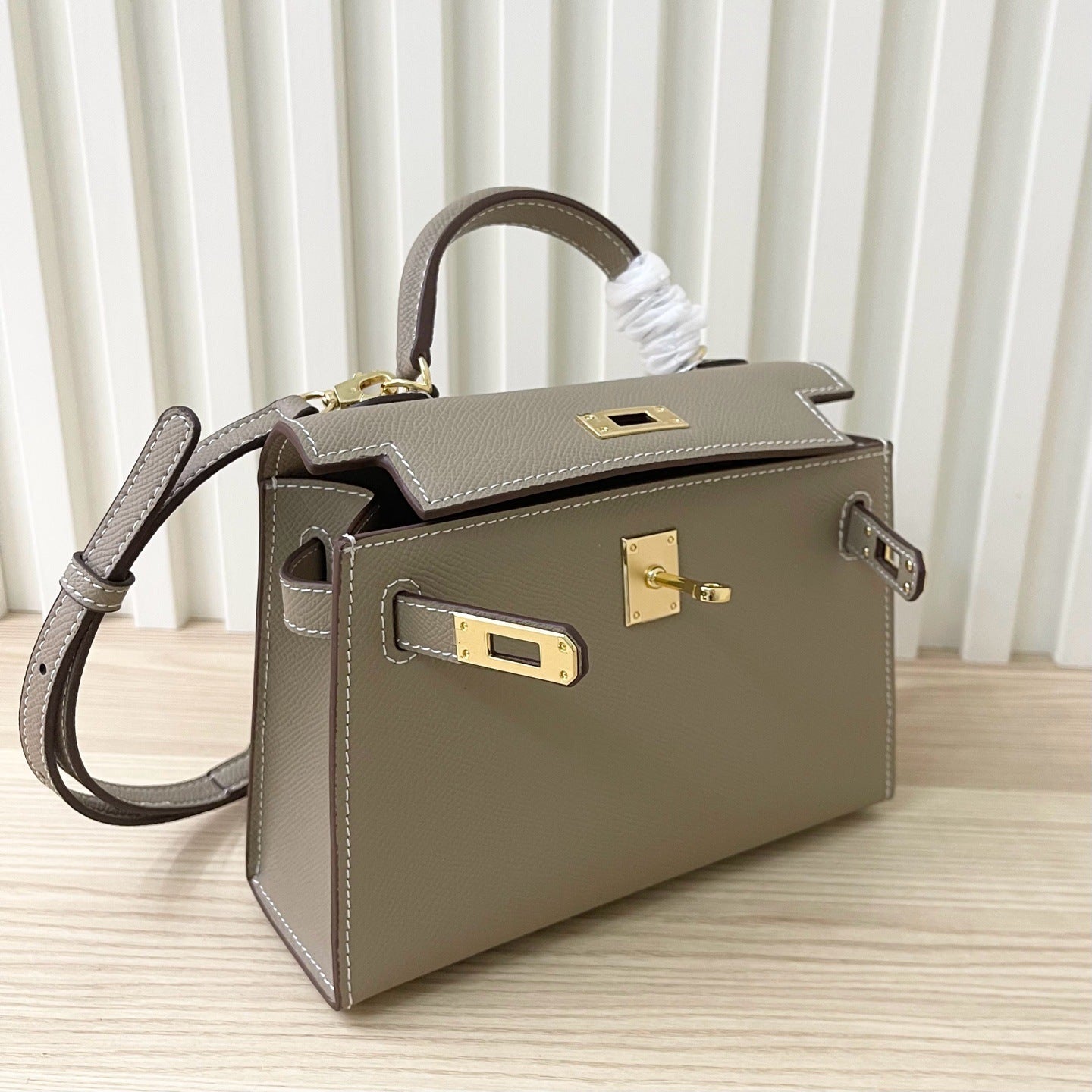 Women's Second Generation Kelly Hand Palm Print Cowhide Commuter Bags