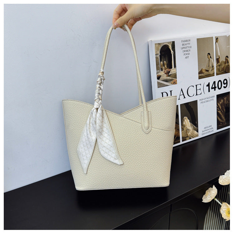 Women's Retro Simple Elegant Silk Scarf Shopping Bucket Bags