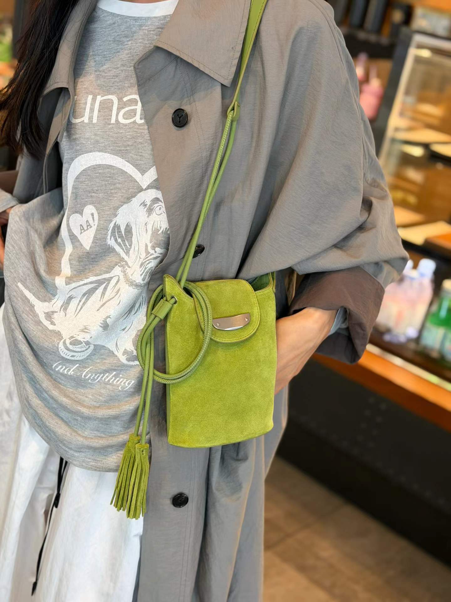 Women's Minority Simple Cell Solid Color Genuine Leather Phone Bags